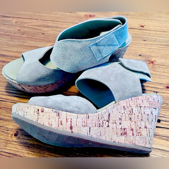 NWOB 💥Cordani Rhonda Italian Tan Suede Cork Bottom Peep-Toe Platform Sandals 38 - Picture 9 of 11